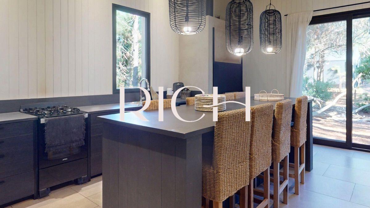 Foto de Casa en venta - COSTA ESMERALDA. A metros del mar., imagen 3