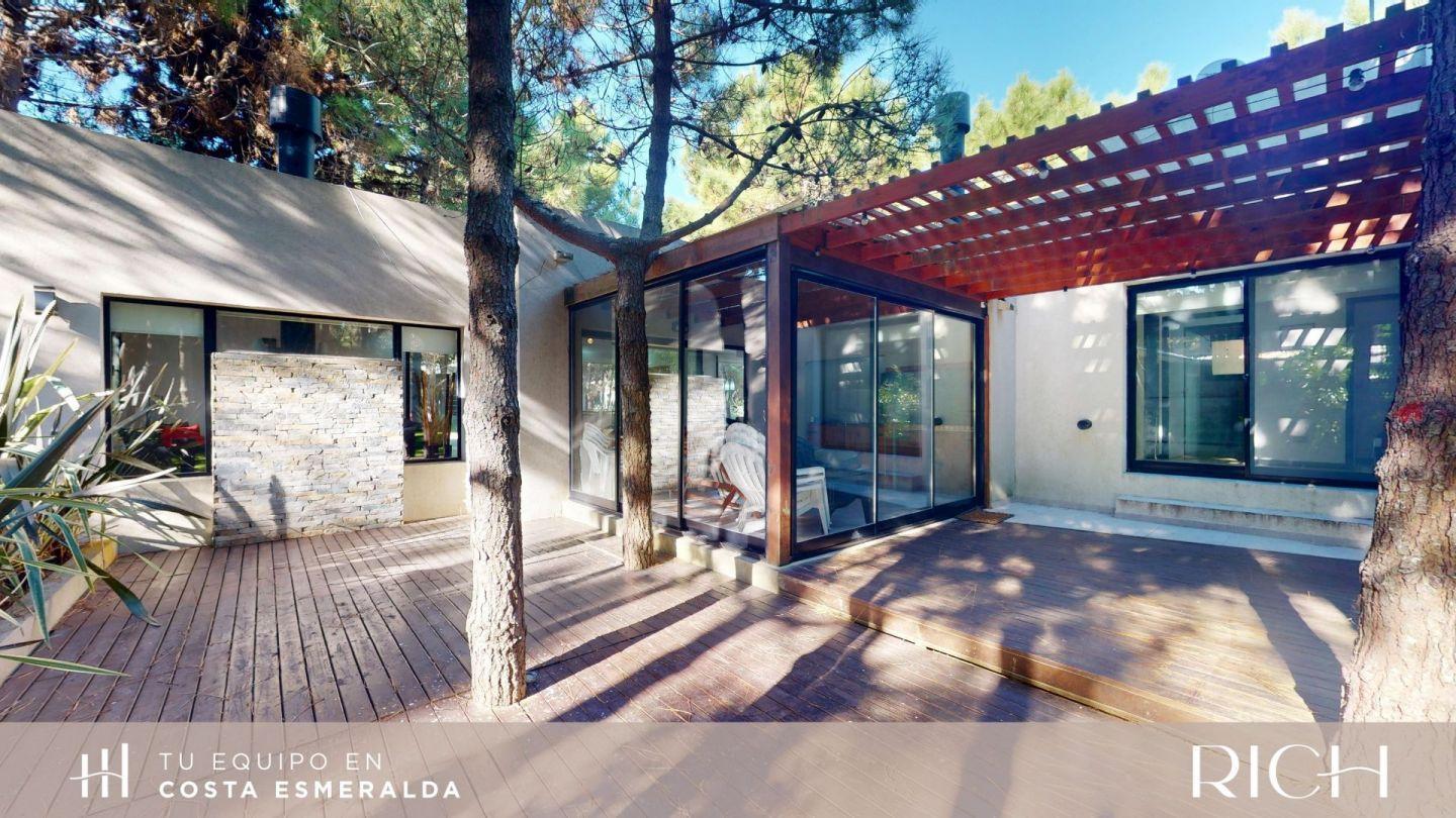 Foto de Casa en Venta en Costa Esmeralda - Residencial 1 con Pileta y Gas Natural, imagen 5