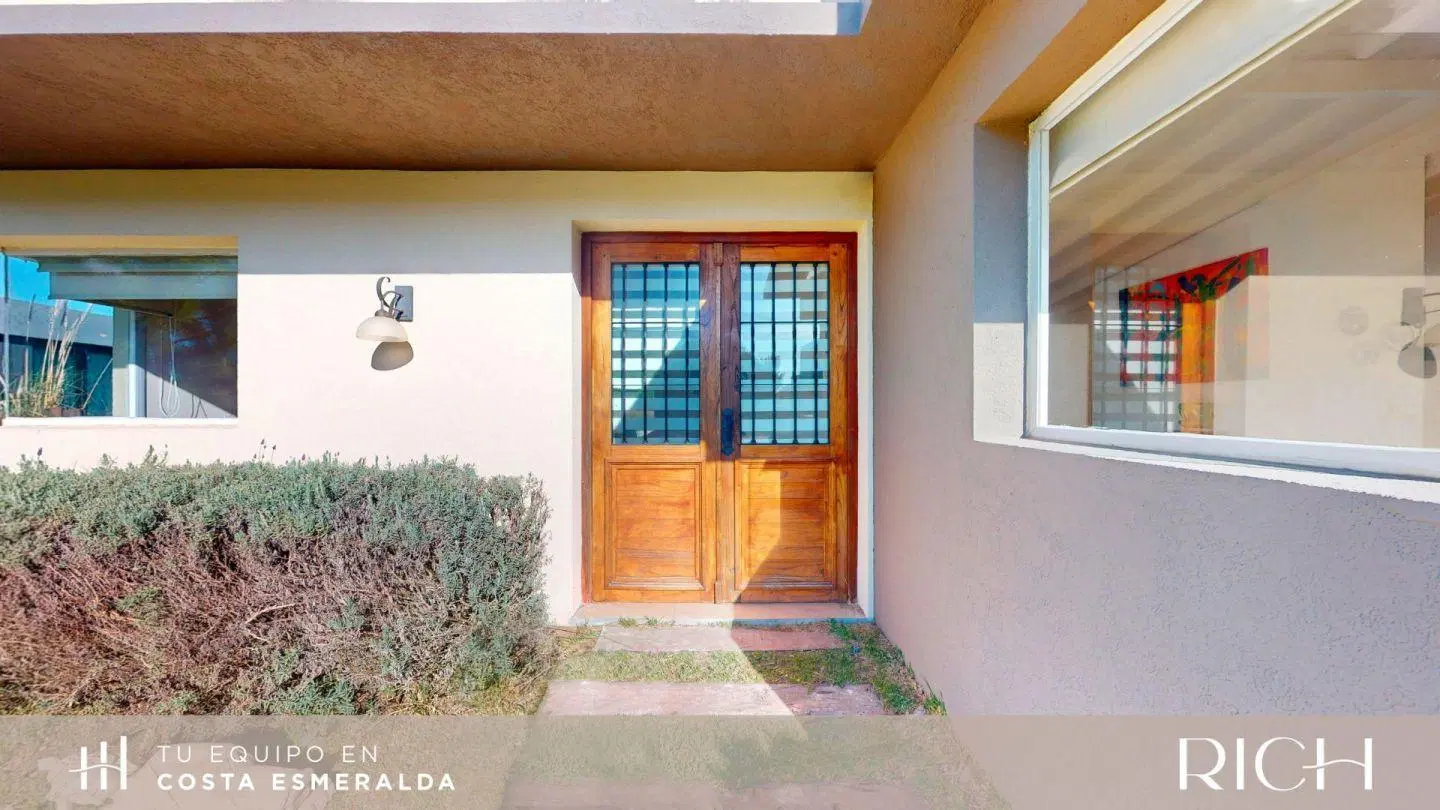 Casa en venta en Costa Esmeralda - OPORTUNIDAD con PILETA 8