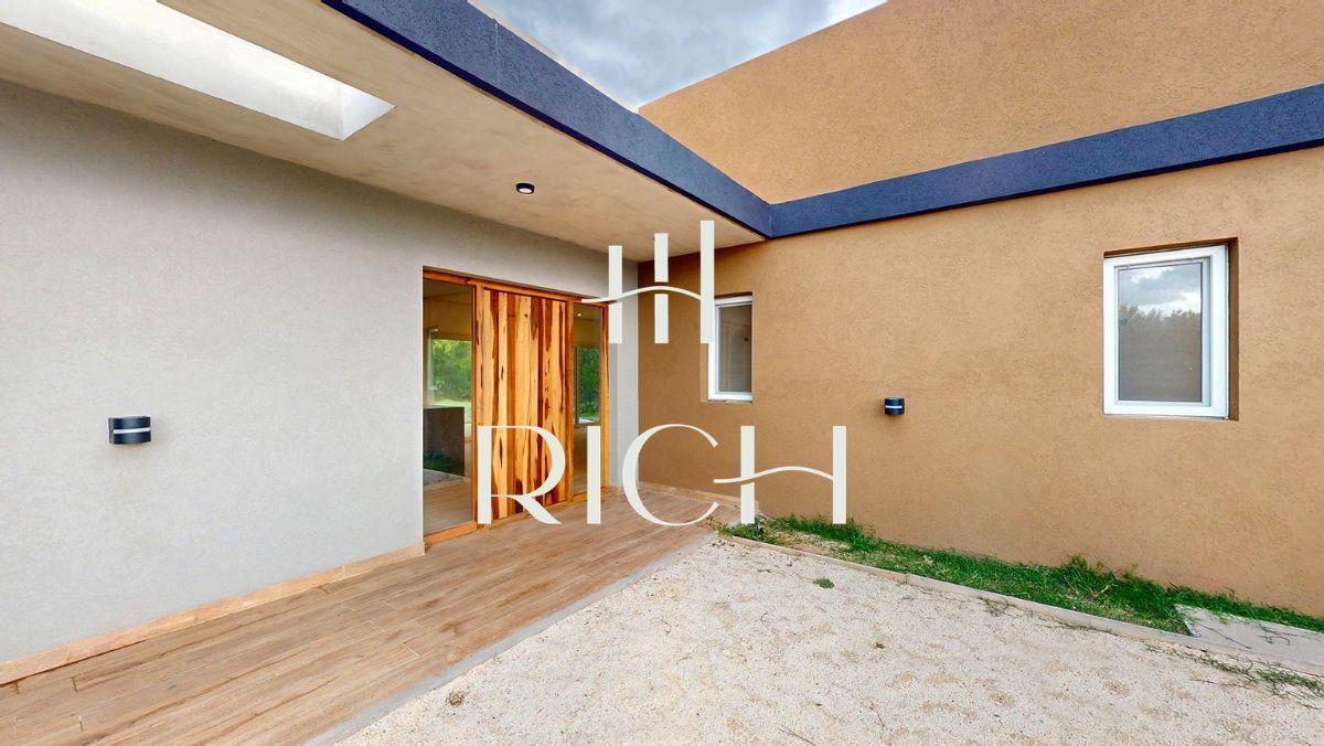 Casa en Venta en Costa Esmeralda - Barrio Senderos IV A Estrenar