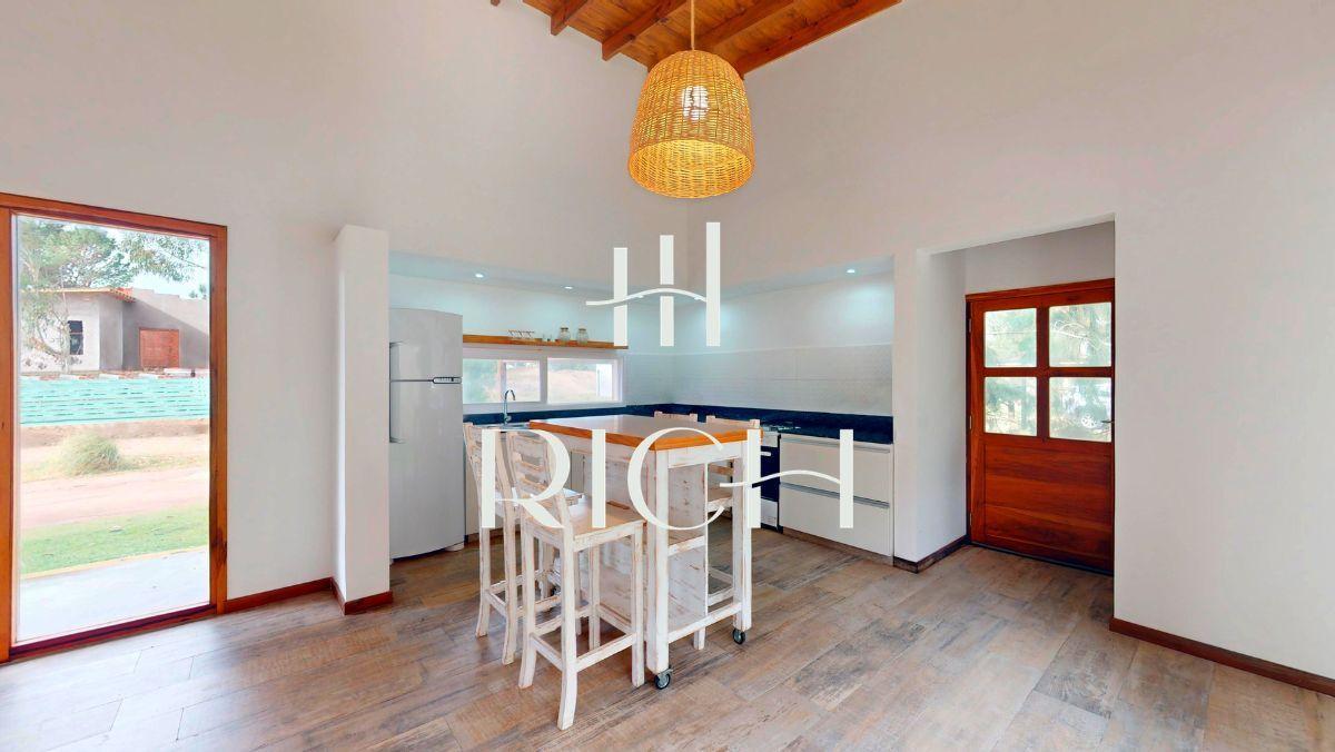 Foto de Casa en venta en el Barrio Ecuestre, Costa Esmeralda - A estrenar con, imagen 2