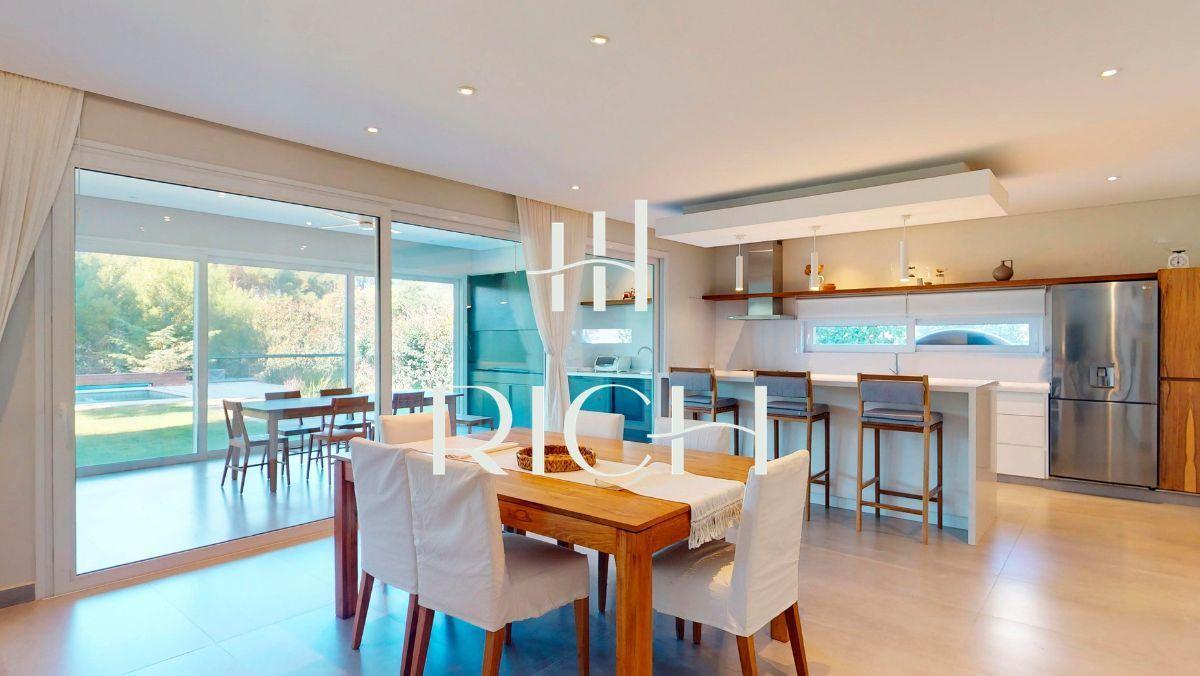 Foto de Casa en Venta en Costa Esmeralda - Barrio Residencial II, imagen 3