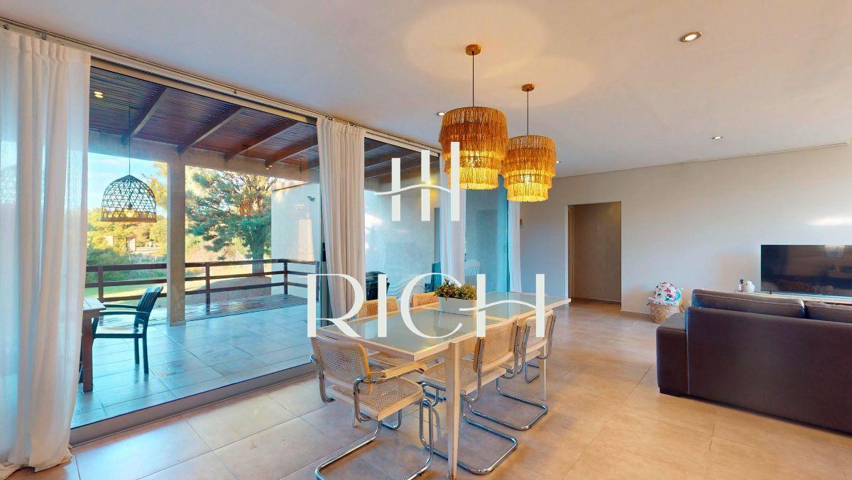 Foto de Casa en Venta en Costa Esmeralda - Barrio Golf I OPORTUNIDAD, imagen 3