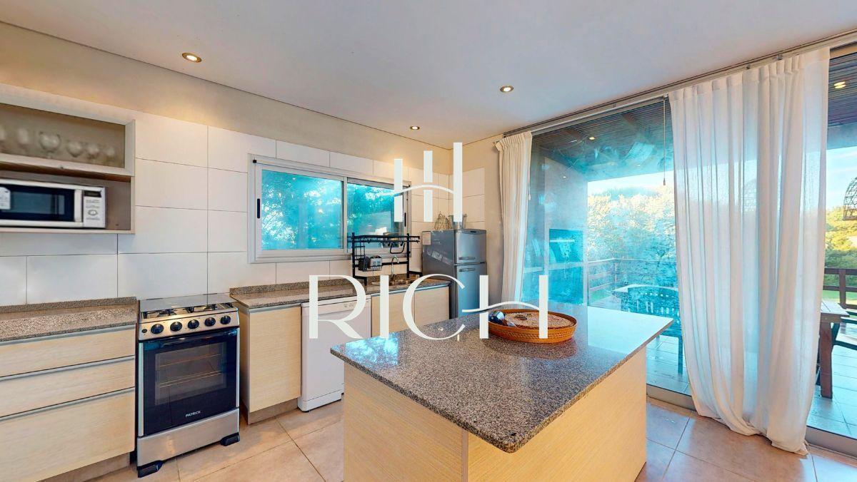 Foto de Casa en Venta en Costa Esmeralda - Barrio Golf I OPORTUNIDAD, imagen 4