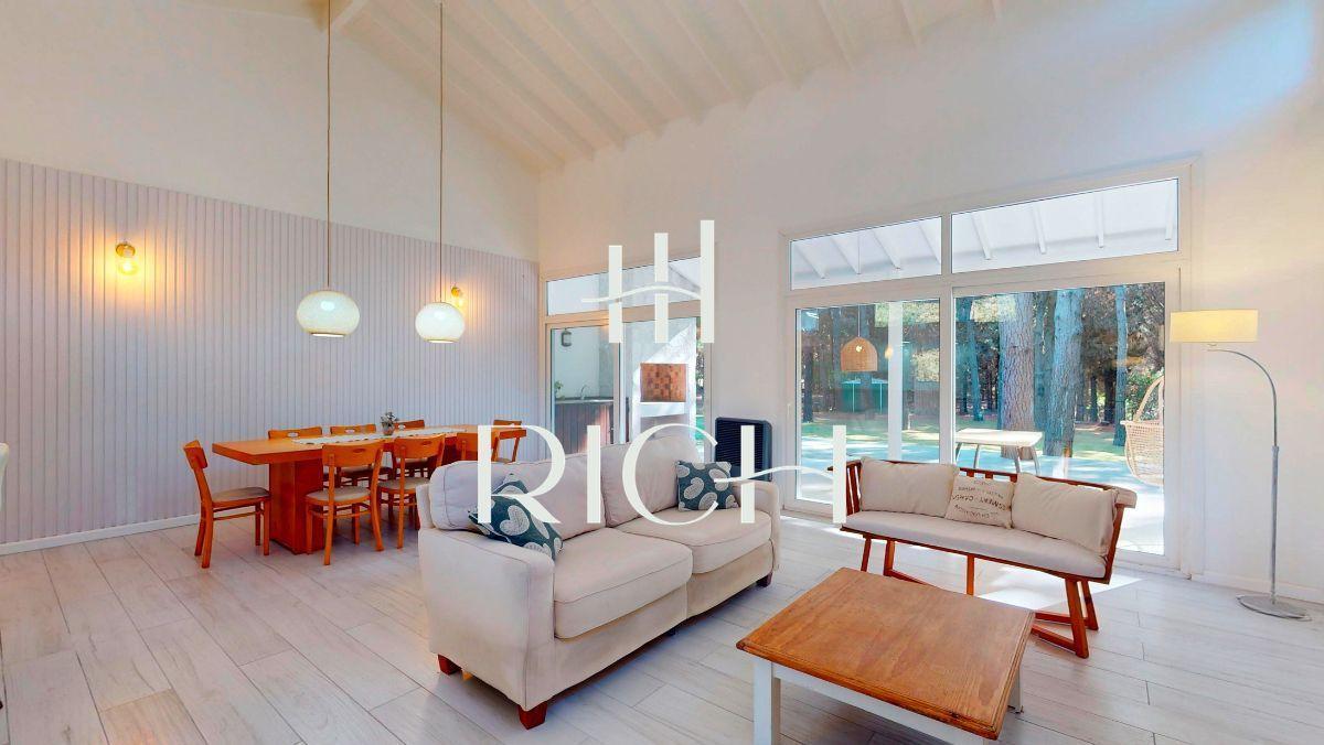 Foto de Casa en Venta en Costa Esmeralda - Residencial II Fondo libre., imagen 1