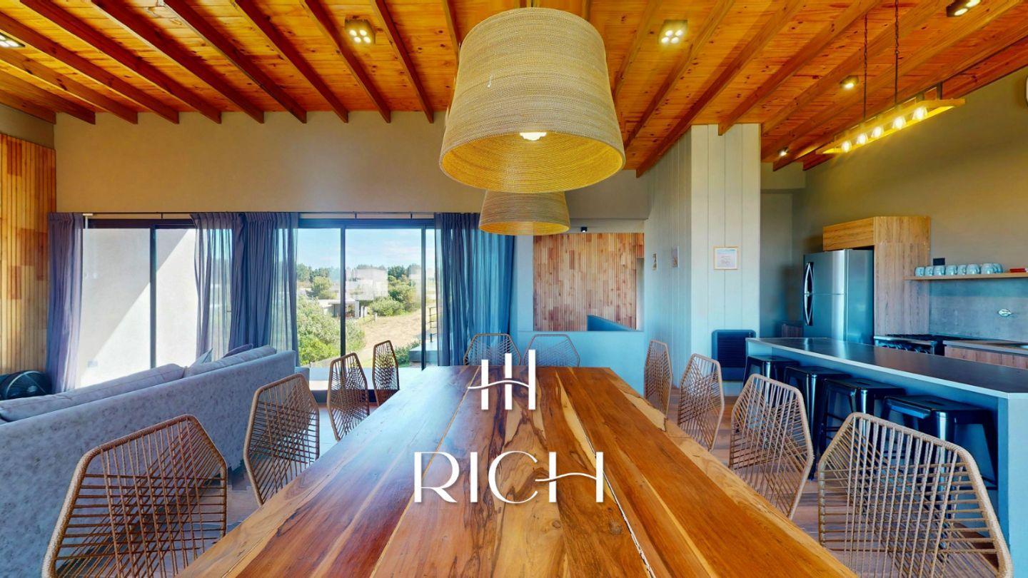 Foto de Casa en Venta en Senderos IV, Costa Esmeralda Hormigón Visto, diseño, imagen 2