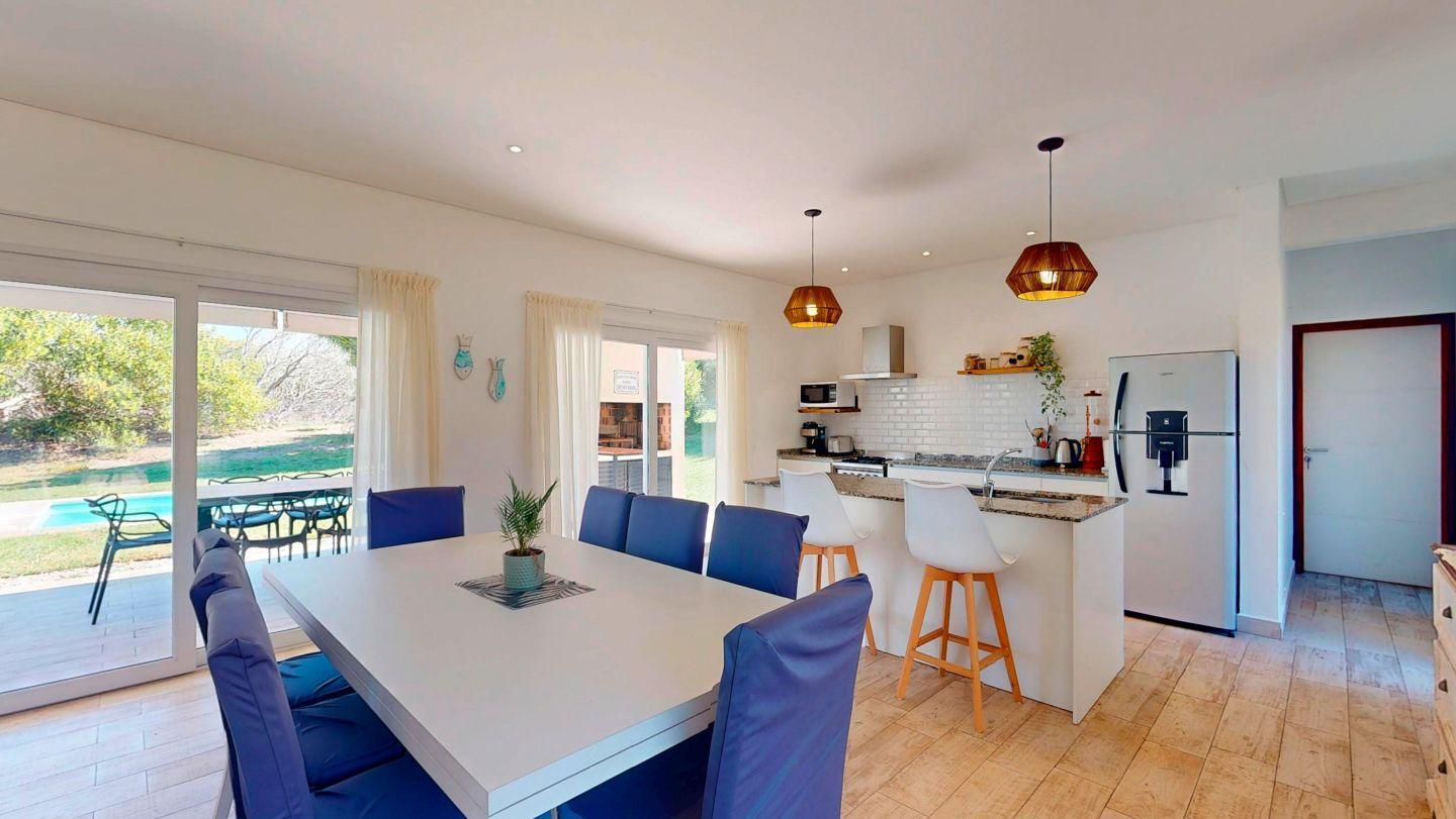 Foto de Casa en Venta en Costa Esmeralda A Metros del Golf, 1 km de la Playa y, imagen 2