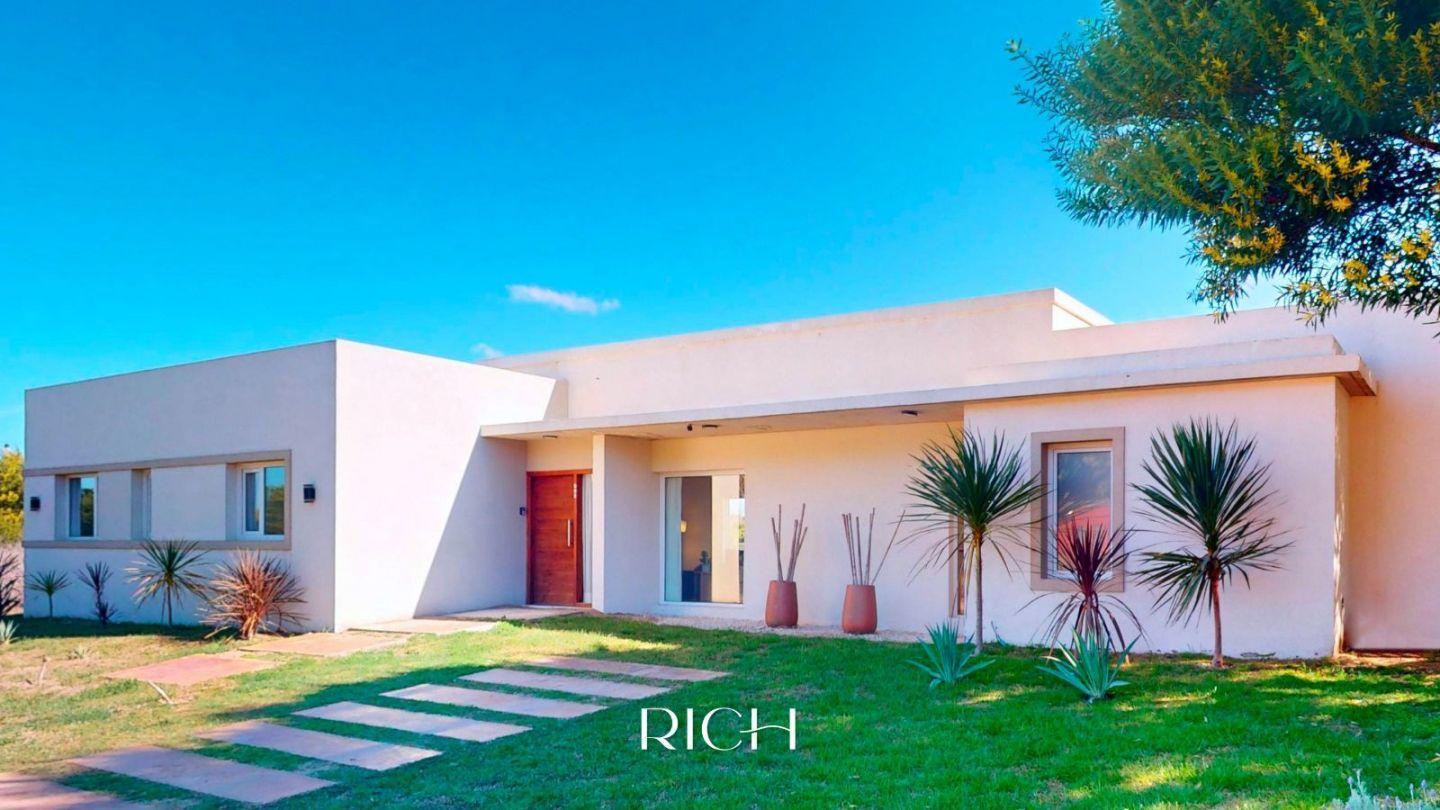 Foto de Casa en Venta en Costa Esmeralda A Metros del Golf, 1 km de la Playa y, imagen 5
