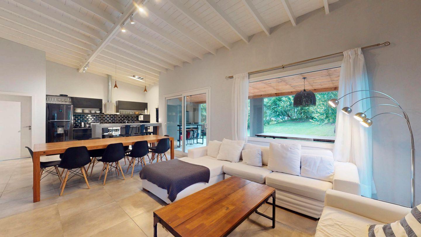 Foto de Casa en Venta en Costa Esmeralda - Golf II OPORTUNIDAD, Gas Natural y, imagen 1