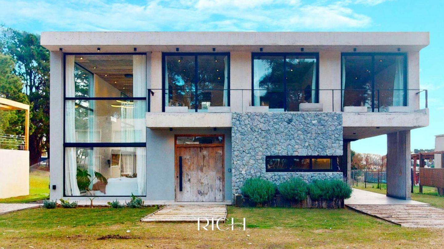 Foto de Casa en venta en Costa Esmeralda, imagen 1