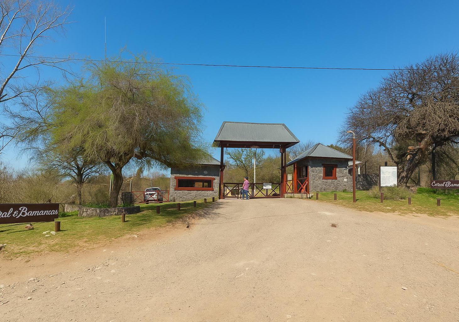 Terreno en barrio cerrado Corral De Barrancas, Unquillo, Córdoba.