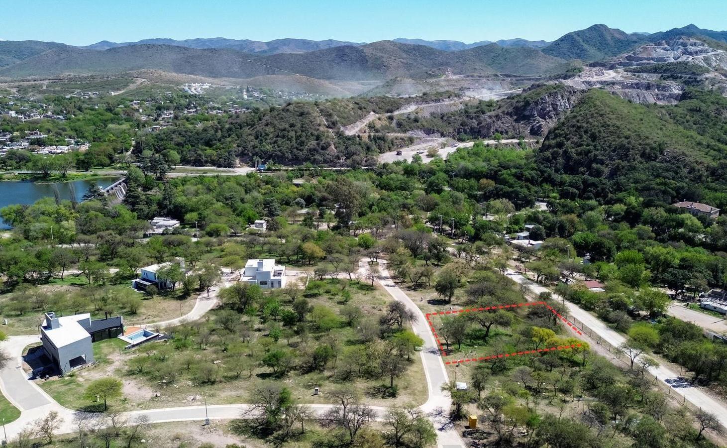 Terreno en Maitenes de La Deseada, Excelente Financiación