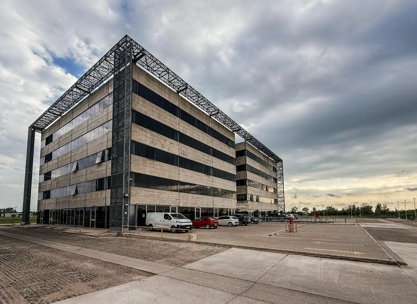 Oficina En Parque Empresarial Aeropuerto 3
