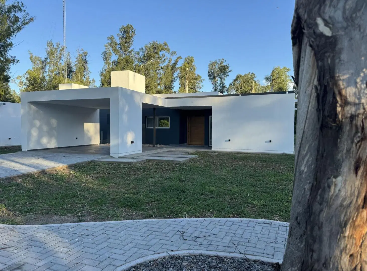 Casa 3 dormitorios MENDIOLAZA 5