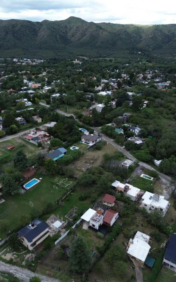 SE VENDE DEPARTAMENTO+MONOAMBIENTE EN SAN ANTONIO DE ARREDONDO 5