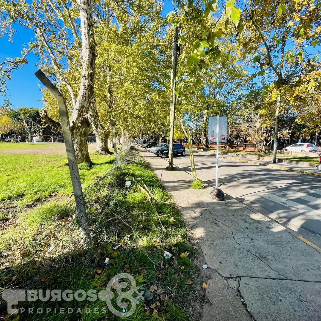 Lotes de 1000 m2 en venta frente a la estacion hospital Ezeiza 1