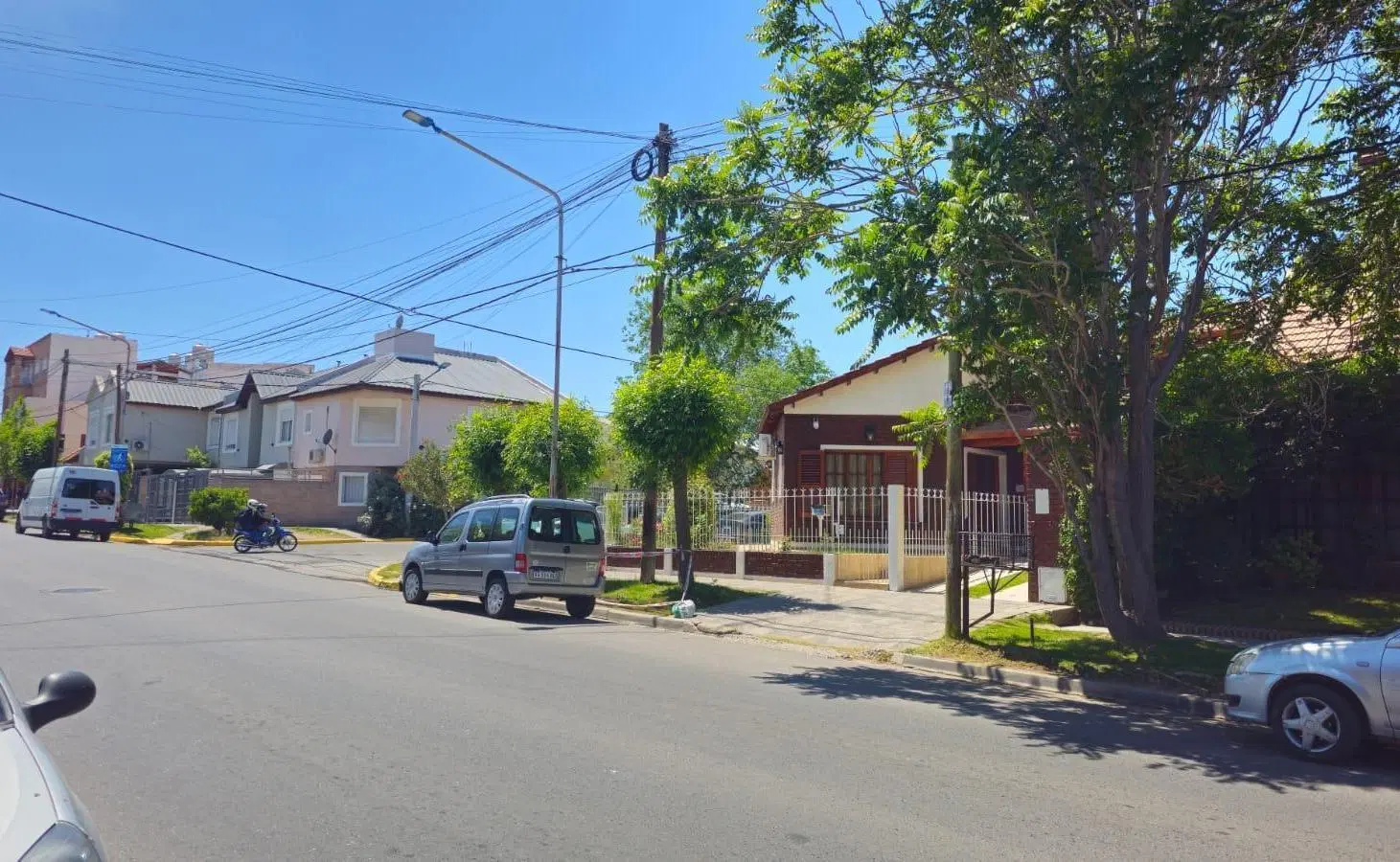 VENTA - Lote Apto desarrollo / Arturo H Illia 700 3