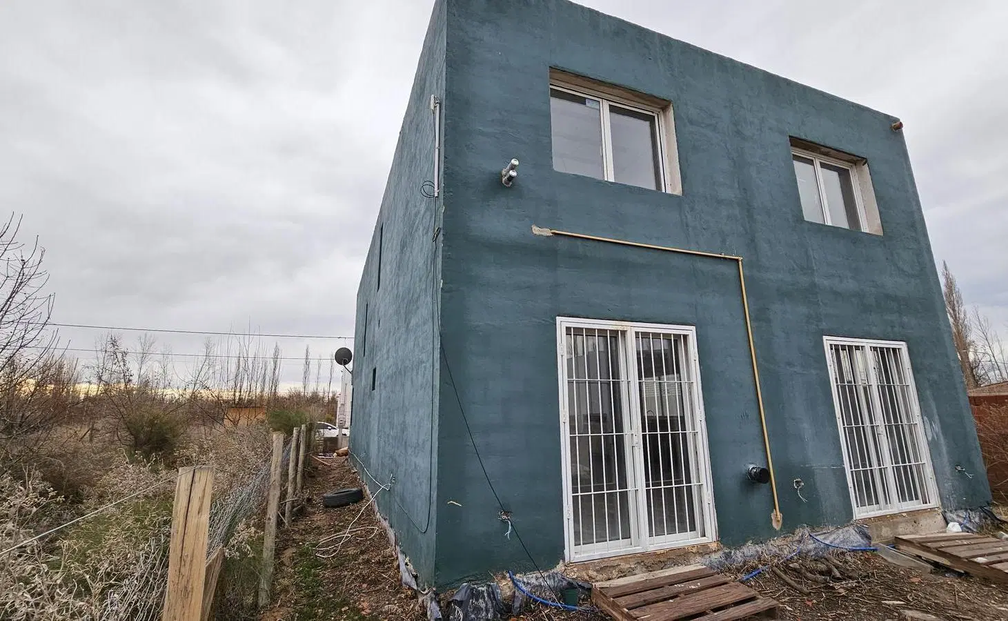 VENTA \Casa 4 dormitorios \Loteo Nueva Era \Cinco Saltos 5
