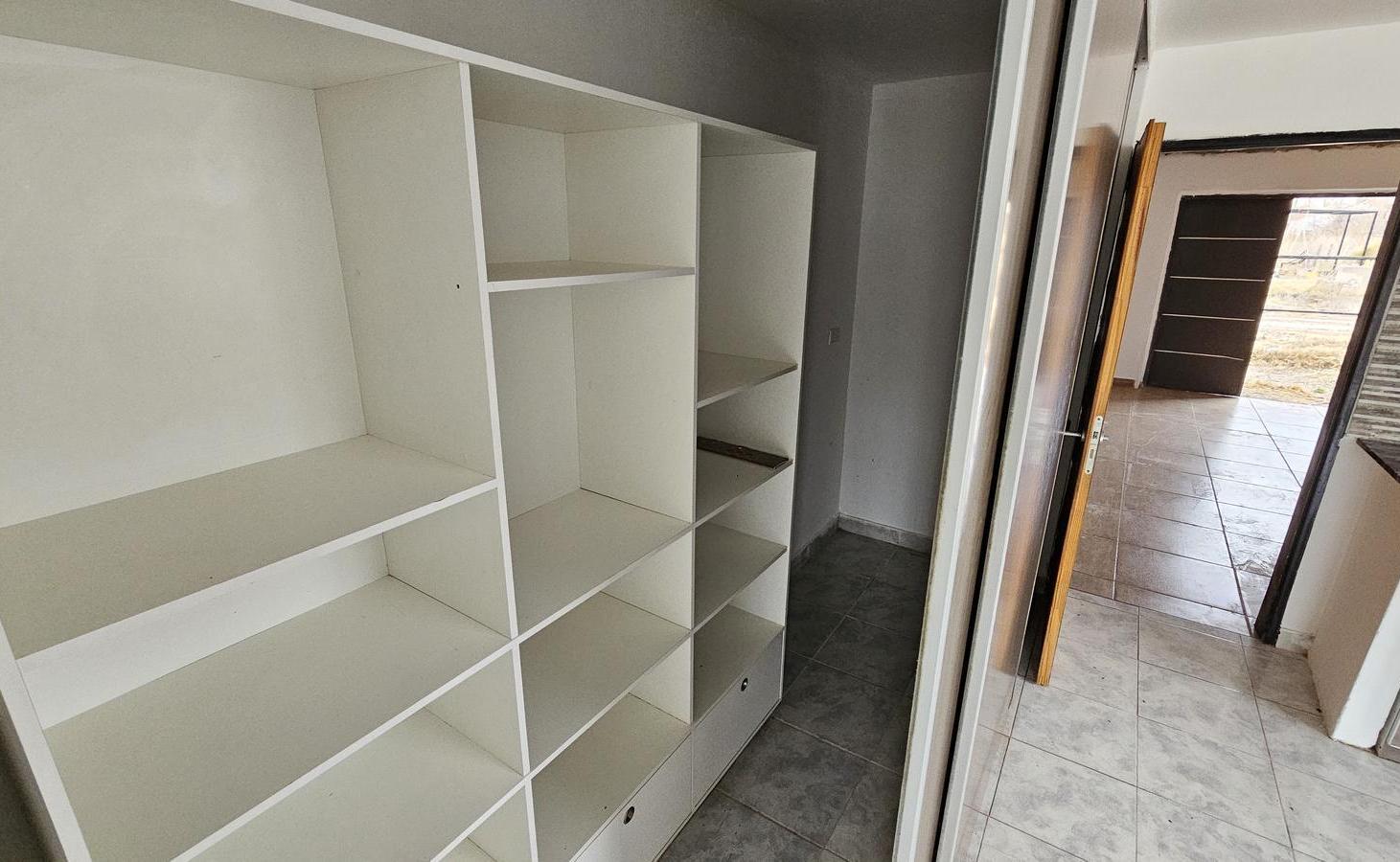 Foto de VENTA \Casa 4 dormitorios \Loteo Nueva Era \Cinco Saltos, imagen 3