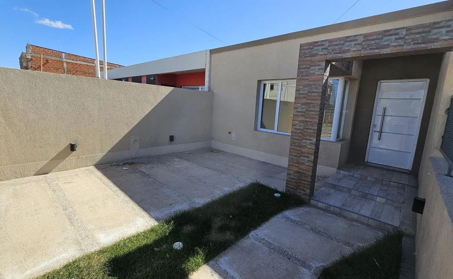 Venta Casa 2 dormitorios \ Copihue 3900 - Plottier - Neuquén - Apta Crédito 4