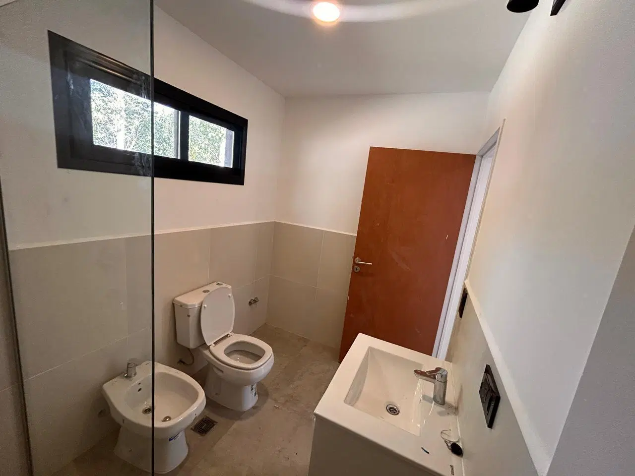Venta Casa en Pozo Barrio los Canales de Plottier 3 Dormitorios 2 Baños 1 Toilette 2