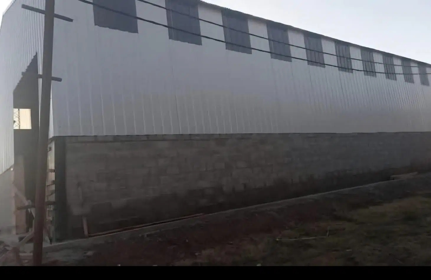 ALQUILER - Galpón de 312 m2 - Sobre R 22 - Gral Fernandez Oro - 4