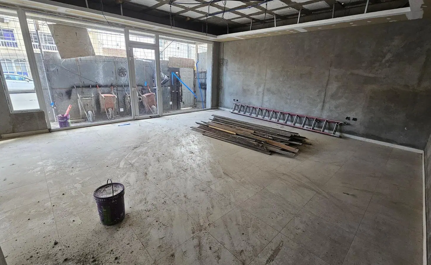 ALQUILER - Local Comercial - Centro Neuquen Capital - 7