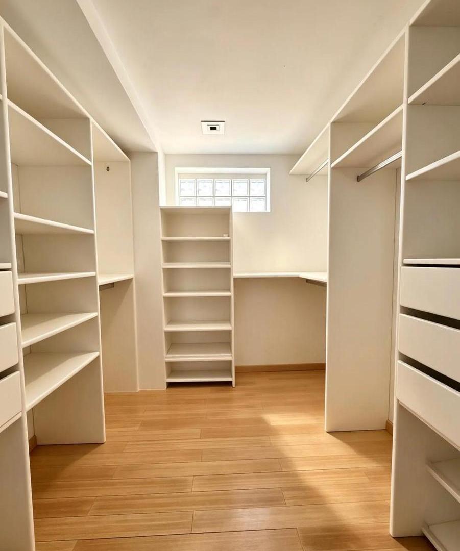Foto de ALQUILER - Departamento 4 dormitorios - cocheras 2 - Centro Neuquen, imagen 4