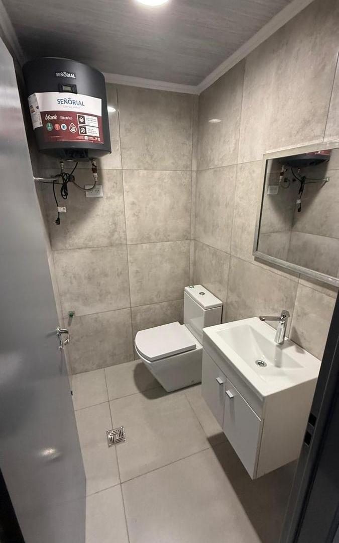 Foto de ALQUILER - Local Comercial - 90m2 - Neuquén Capital, imagen 3