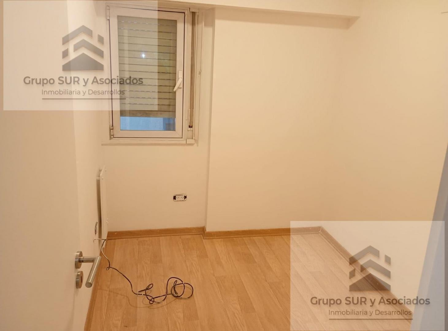 Foto de VENTA - Departamento 3 dorm - Neuquén Capital - Centro -, imagen 2