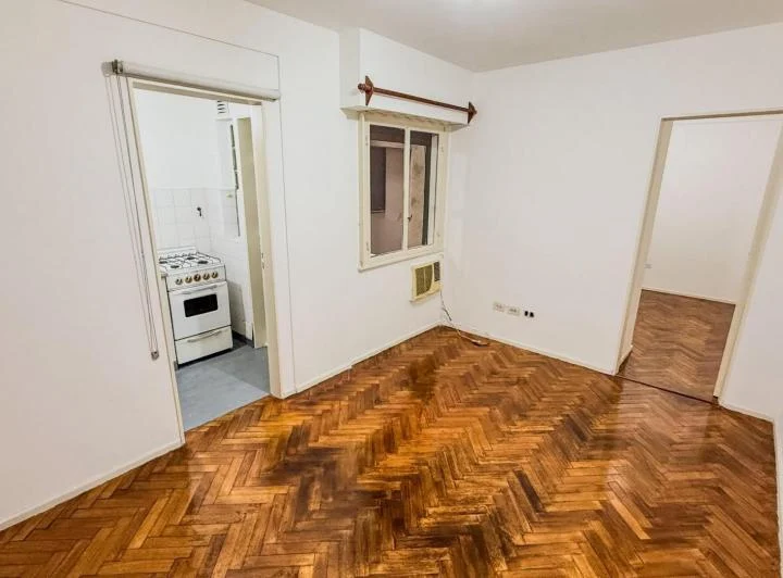 Departamento en Alquiler – 2 Ambientes – Av Libertador 2