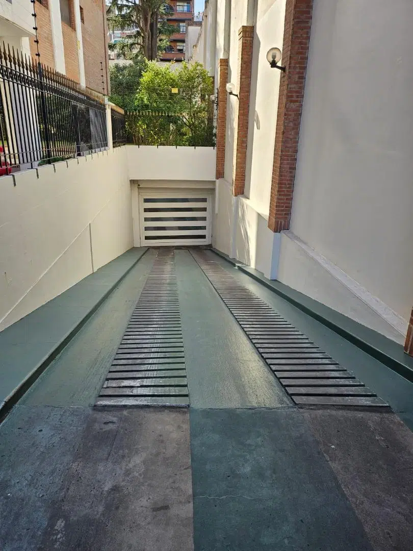 VENTA DEPARTAMENTO 4 AMBIENTES CON COCHERA 2
