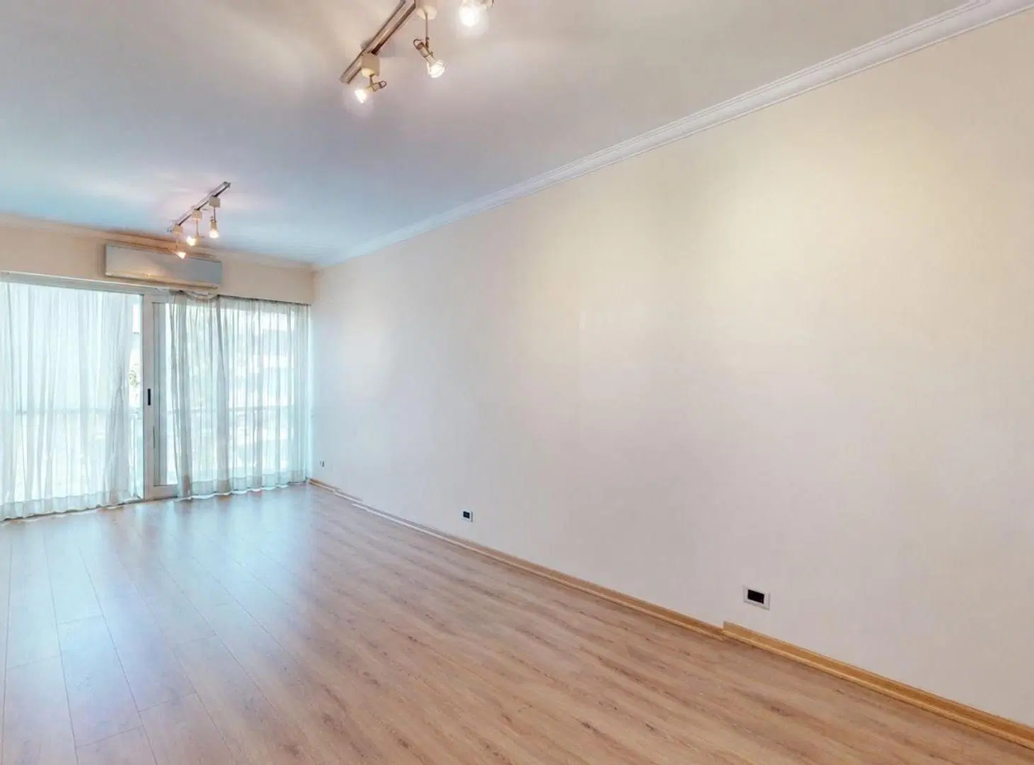 Semipiso de Categoria Cochera Amenities Seg 24hs 2