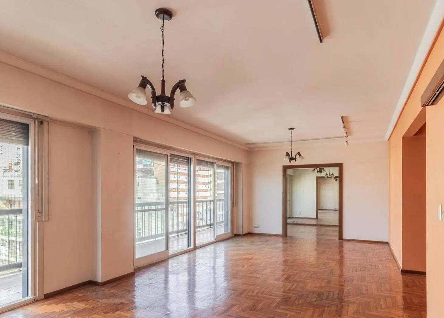 6 AMB 2 COCHERAS PISO ALTO BELGRANO R PERMUTA 4