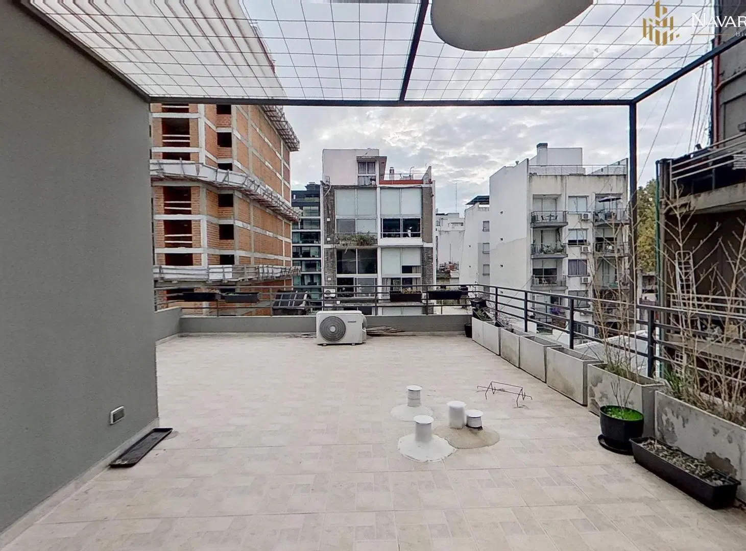 VENTA TRIPLEX  CON BALCON Y TERRAZA Y PROPIA 5
