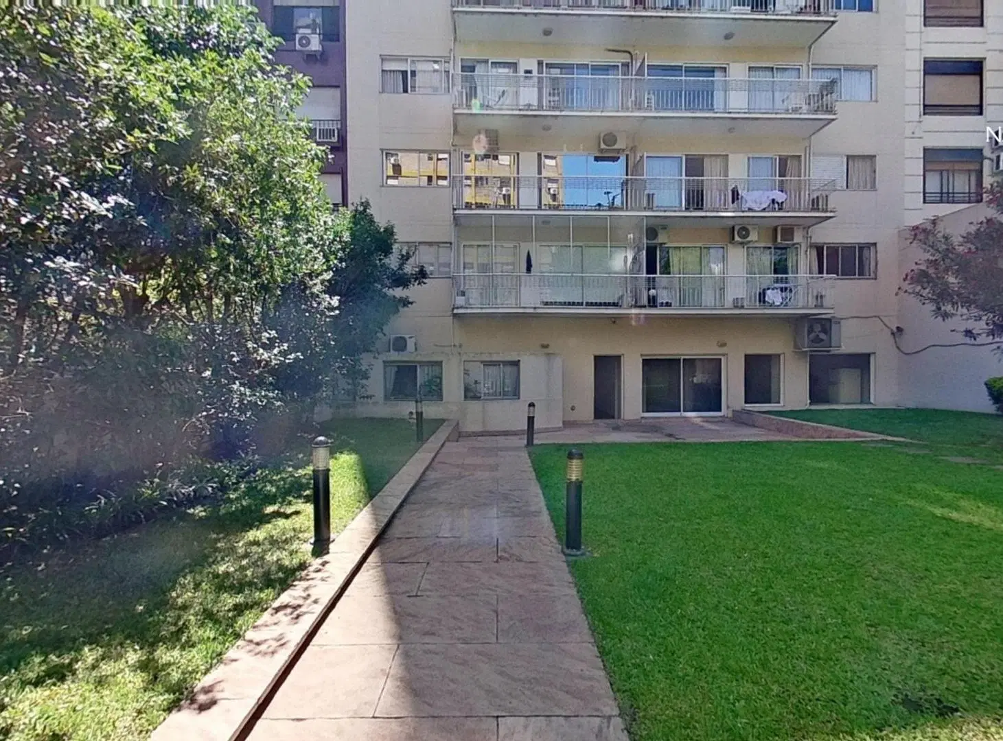 Semipiso de Categoria Cochera Amenities Seg 24hs 5
