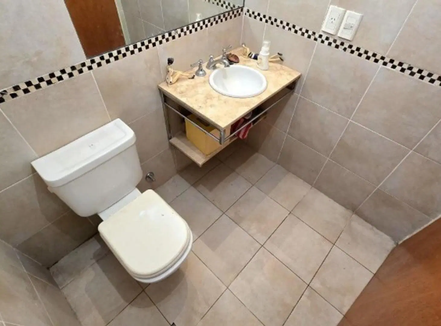 VENTA SEMIPISO EN TORRE DE CATEGORIA CABALLITO 3