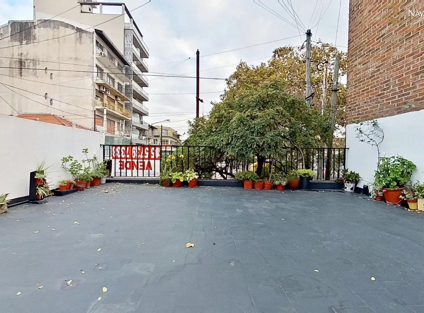 CASA CON TERRAZA PARRILLA VALENTIN ALSINA LANUS 2