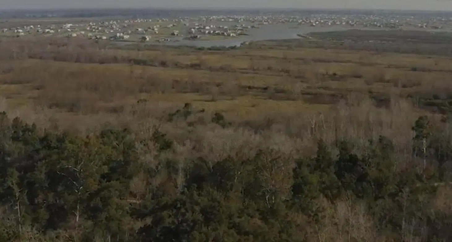 VENTA LOTE AL AGUA EN PUERTOS DEL LAGO EN AMARRAS 4