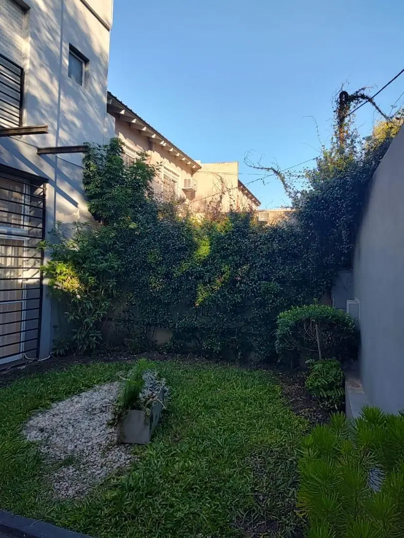 TRIPLEX 5 AMB JARDIN TERRAZA Y PATIO 4