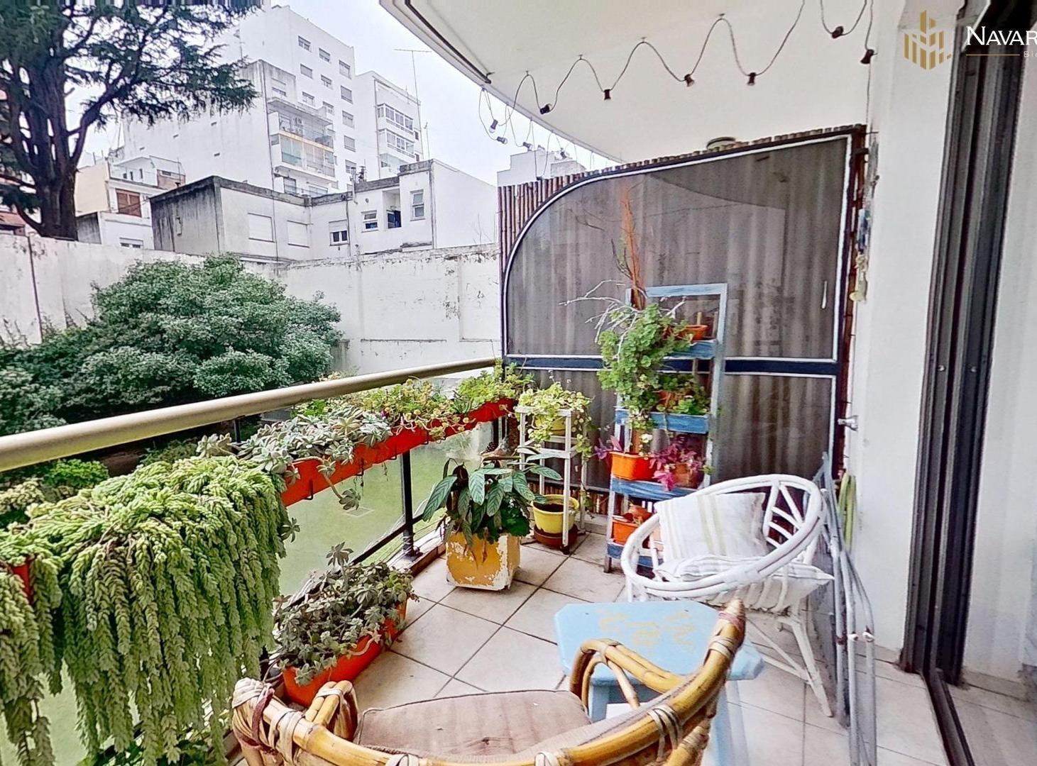 Foto de VENTA DEPTO 4 AMBIENTES CON COCHERA - ACEPTA PERMUTA, imagen 2