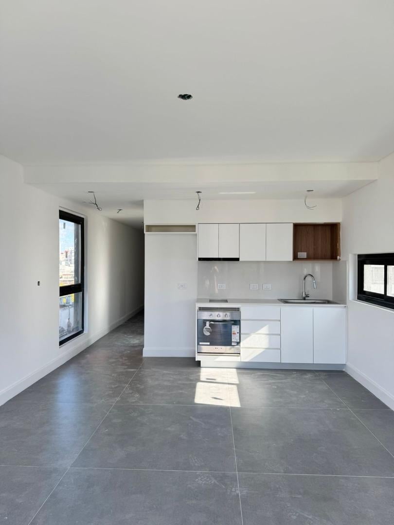 Foto de MONOAMBIENTE A ESTRENAR! - TORRE DE CATEGORIA CON AMENITIES, imagen 3