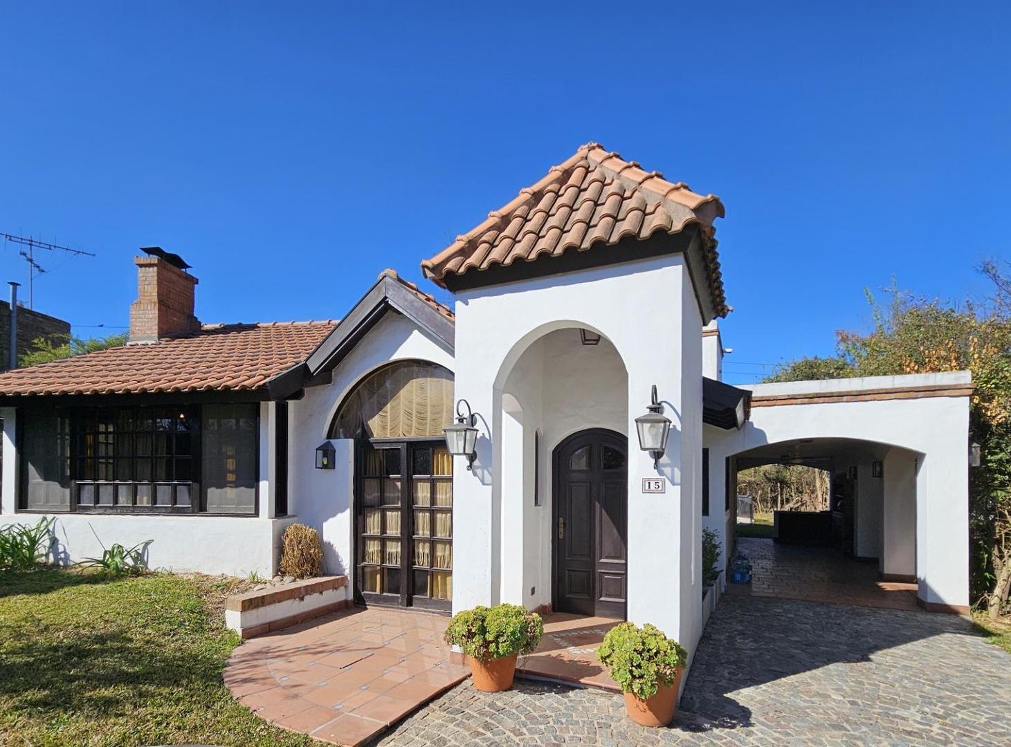 CASA COUNTRY LAS LAJAS PILETA PARRILLA 4 AMBIENTES