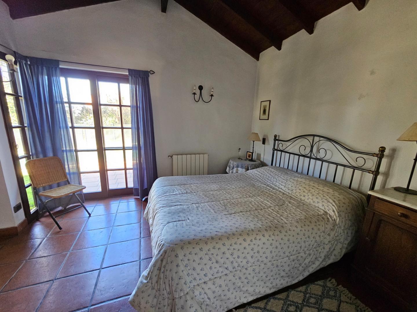 Foto de CASA COUNTRY LAS LAJAS PILETA PARRILLA 4 AMBIENTES, imagen 4