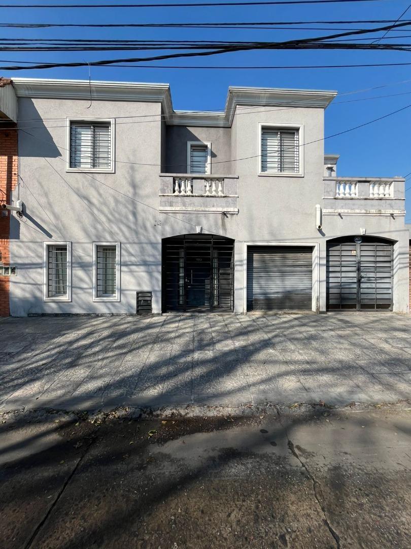 Foto de VENTA CASA RECICLADA + MONOAMBIENTE EN SAN ISIDRO, imagen 4