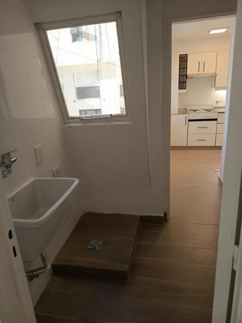 Foto de Piso Triplex en Salguero y Libertador Hecho a Nuevo, imagen 2