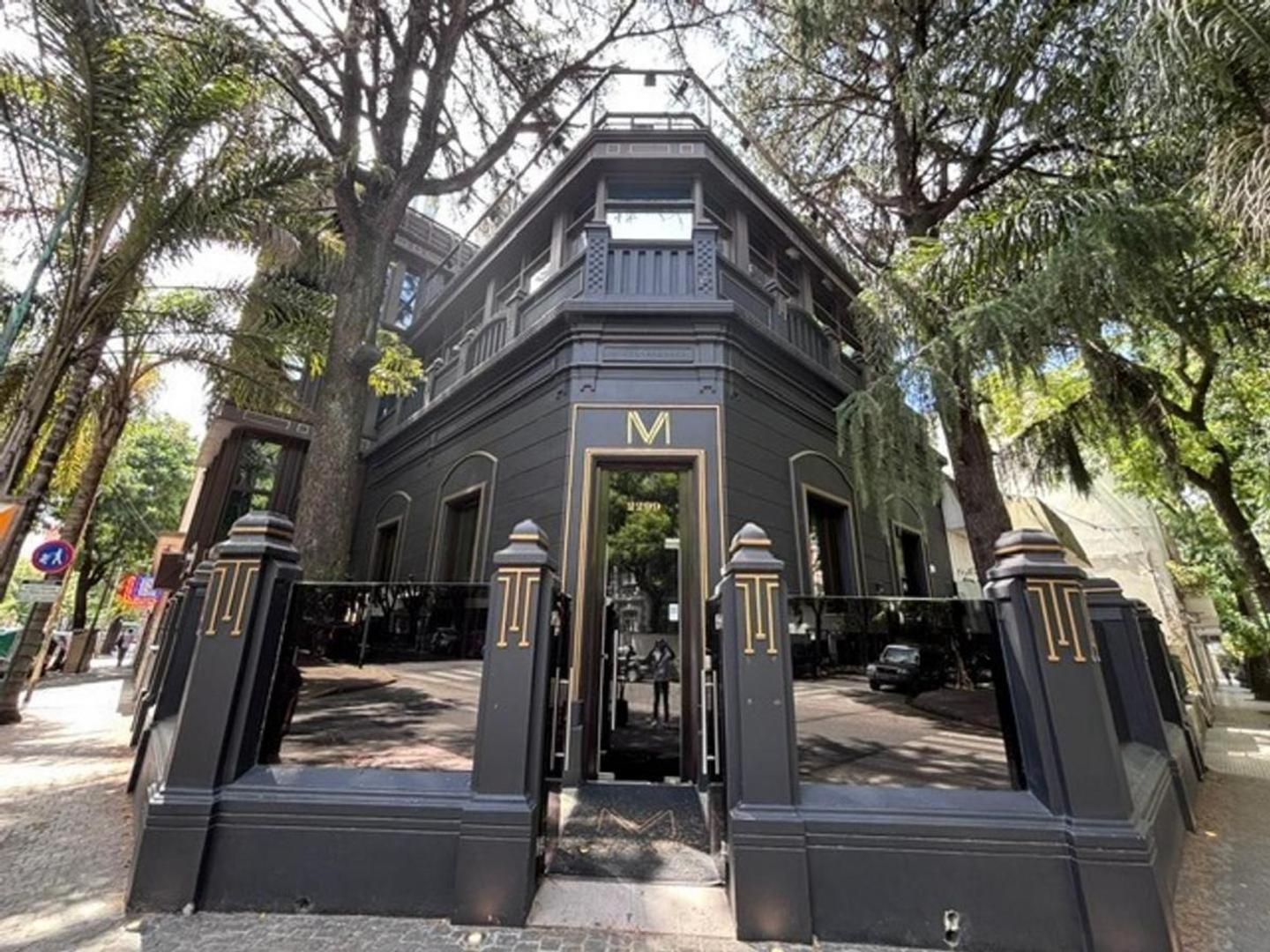 Foto de Local / CASA / HOTEL de 6 Pisos en Venta en Nuñez, imagen 1