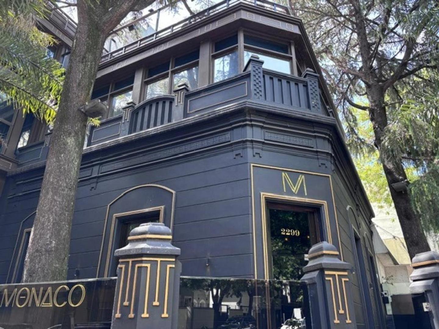 Foto de Local / CASA / HOTEL de 6 Pisos en Venta en Nuñez, imagen 2