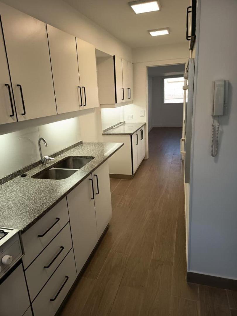 Foto de Piso Triplex en Salguero y Libertador Hecho a Nuevo, imagen 3