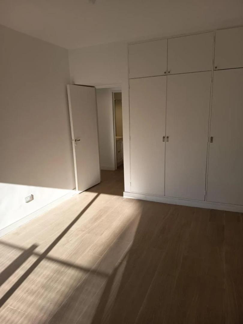 Foto de Piso Triplex en Salguero y Libertador Hecho a Nuevo, imagen 4